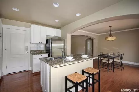 628 J St, Davis, CA 95616 photo 9
