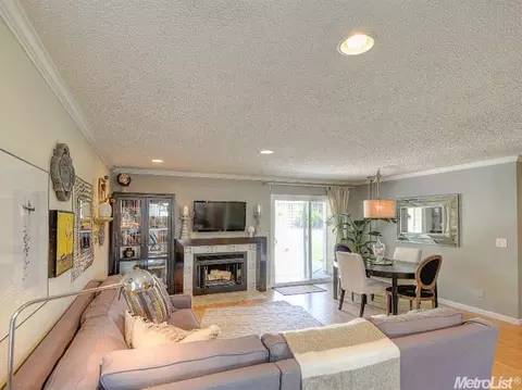 5625 Vall Ct, Carmichael, CA 95608 photo 4