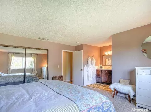 5625 Vall Ct, Carmichael, CA 95608 photo 14