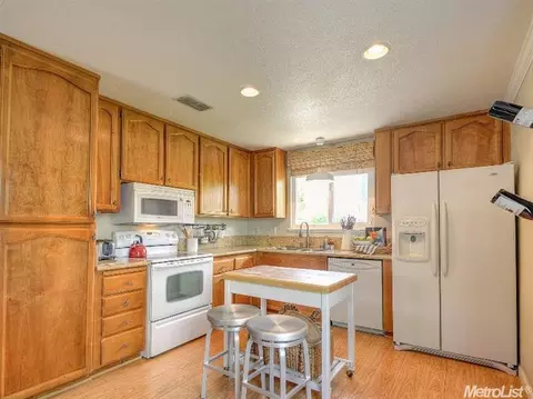 5625 Vall Ct, Carmichael, CA 95608 photo 7