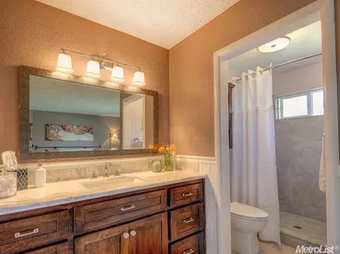 5625 Vall Ct, Carmichael, CA 95608 photo 16