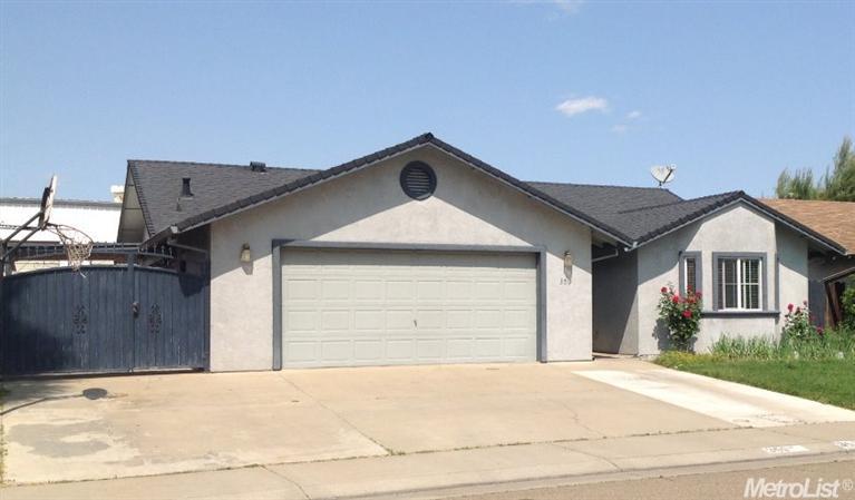 359 Elgin Ave, Lodi, CA 95240 photo 2