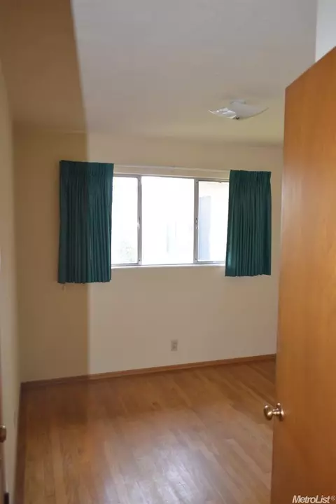 831 N Ham Ln, Lodi, CA 95242 photo 16