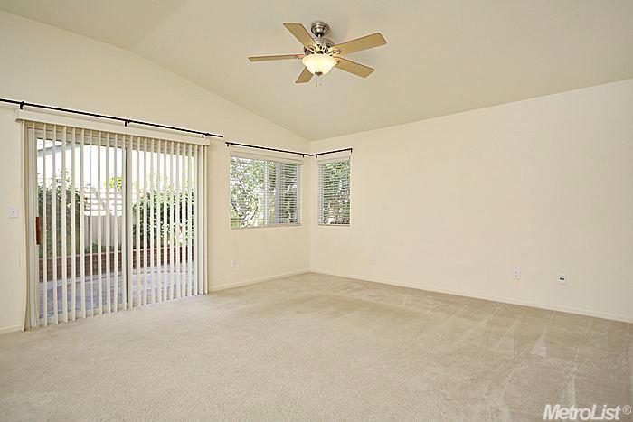 2335 Caravaggio Dr, Davis, CA 95618 photo 3