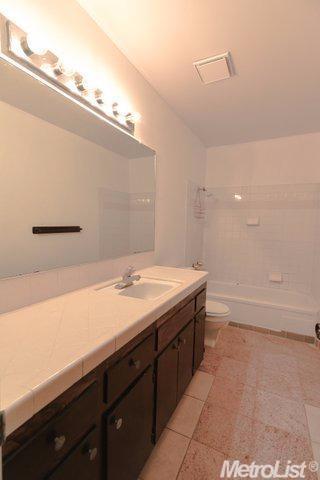 1111 Edison St, Manteca, CA 95336 photo 13