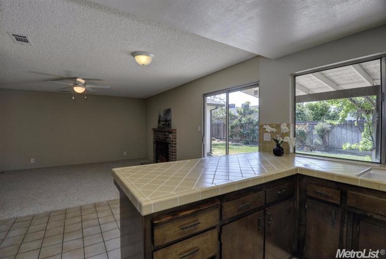 631 Alpine Ave, Manteca, CA 95336 photo 9