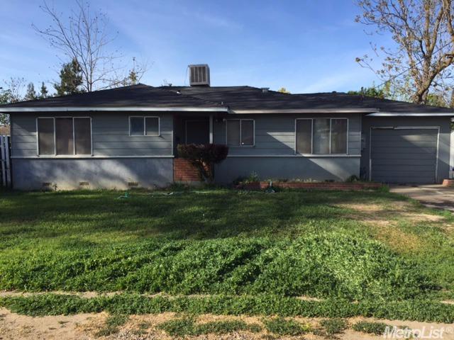 855 Hansen Ave, Merced, CA 95340 photo 2