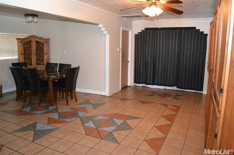 2305 River Rd, Modesto, CA 95351 photo 6