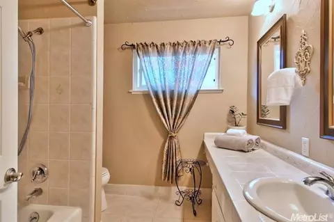 5600 Ranchero Way, Carmichael, CA 95608 photo 17