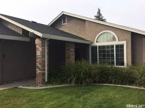 417 Cassidy Ct, Modesto, CA 95356 photo 3