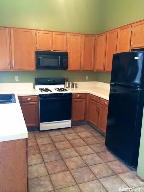 417 Cassidy Ct, Modesto, CA 95356 photo 9