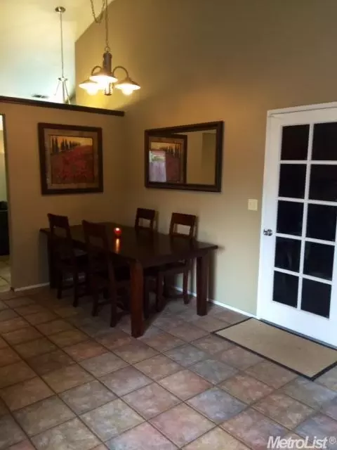 417 Cassidy Ct, Modesto, CA 95356 photo 8