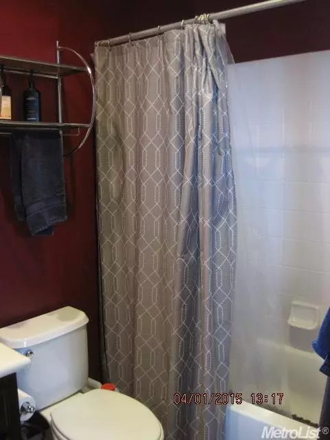 1944 Kristoff Ct, Tracy, CA 95376 photo 9