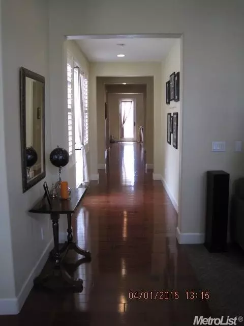 1944 Kristoff Ct, Tracy, CA 95376 photo 5