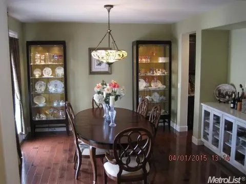 1944 Kristoff Ct, Tracy, CA 95376 photo 2