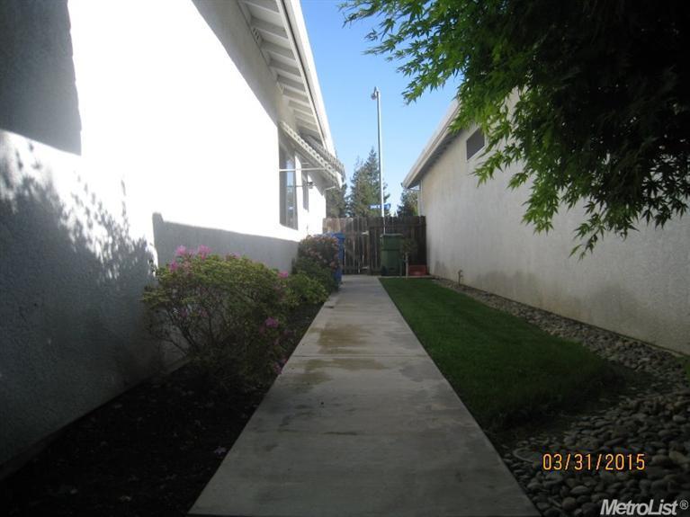 2120 Spring Valley Dr, Turlock, CA 95382 photo 22