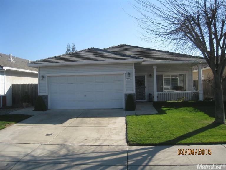 2120 Spring Valley Dr, Turlock, CA 95382 photo 2