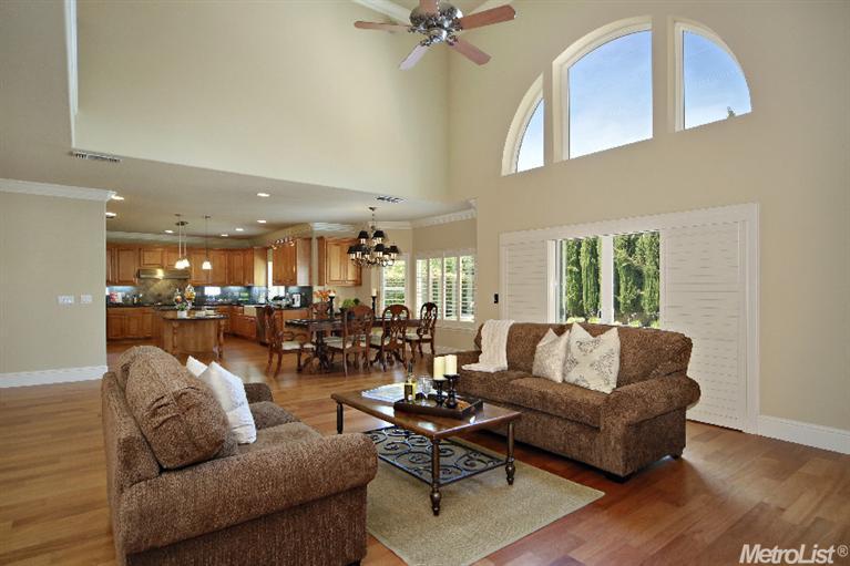 1833 Arena Dr, Davis, CA 95618 photo 3
