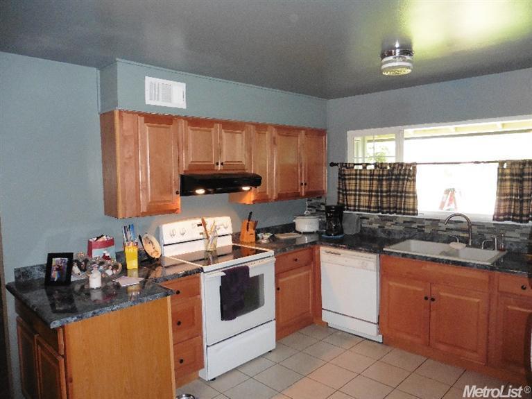 2009 4th St, Ceres, CA 95307 photo 5