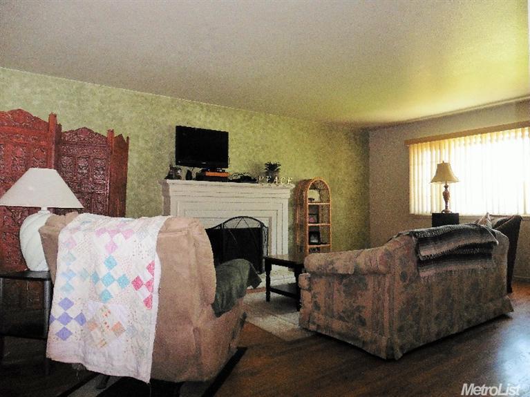 2009 4th St, Ceres, CA 95307 photo 3