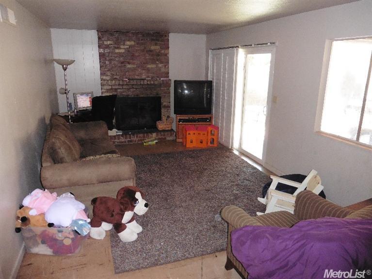 2009 4th St, Ceres, CA 95307 photo 7