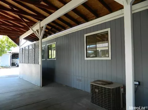 10 Whispering Way, Lodi, CA 95242 photo 4
