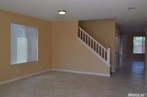 4305 Winje Dr, Antelope, CA 95843 photo 2