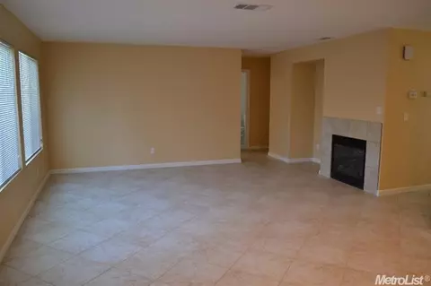4305 Winje Dr, Antelope, CA 95843 photo 4