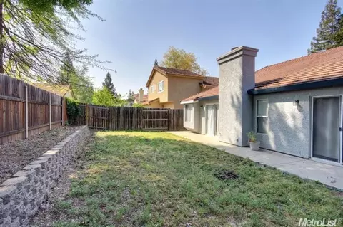 8616 Oakenshield Cir, Antelope, CA 95843 photo 23