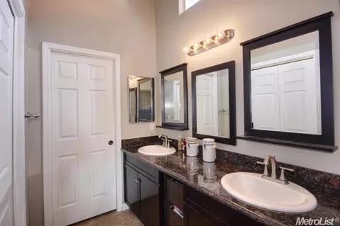 8616 Oakenshield Cir, Antelope, CA 95843 photo 15