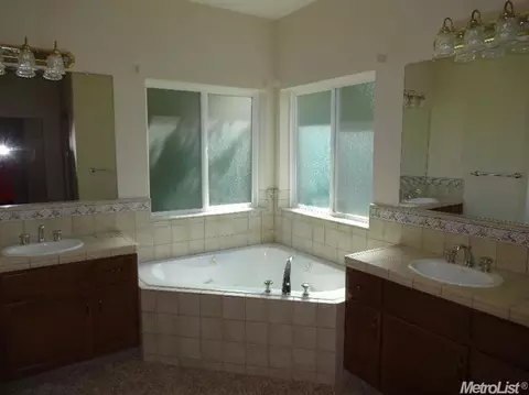 1548 Springhaven Way, Lodi, CA 95242 photo 9