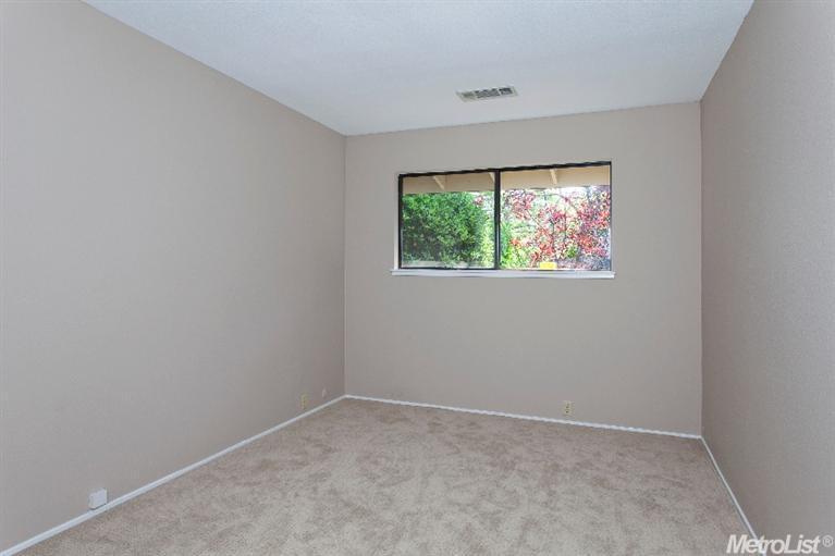 1514 Sycamore Ln, Davis, CA 95616 photo 14