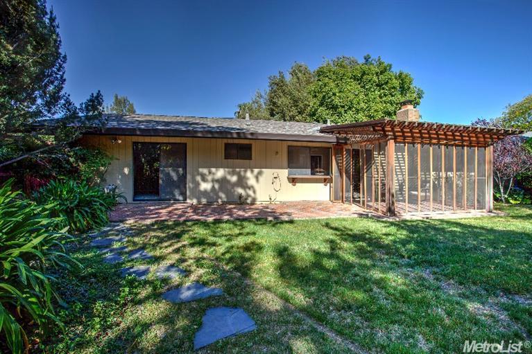 1514 Sycamore Ln, Davis, CA 95616 photo 13
