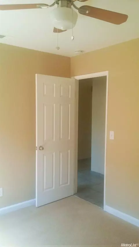 2217 Inglenook Dr, Modesto, CA 95358 photo 10