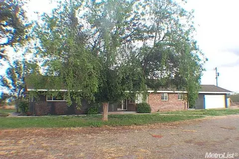 19050 E Milton Rd, Linden, CA 95236 photo 1