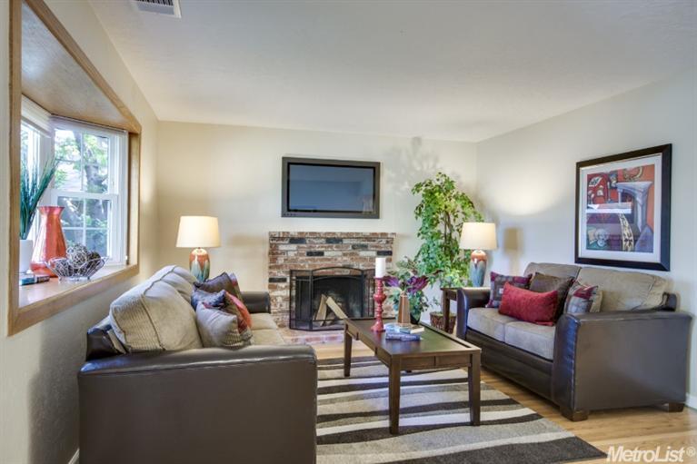 2516 Bates Dr, Davis, CA 95618 photo 2