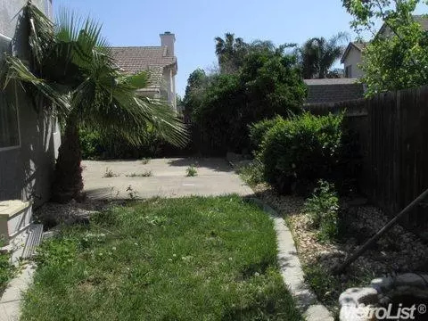 2074 Fieldview Dr, Tracy, CA 95377 photo 12