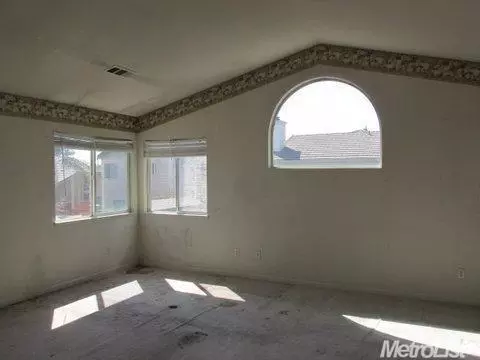 2074 Fieldview Dr, Tracy, CA 95377 photo 7