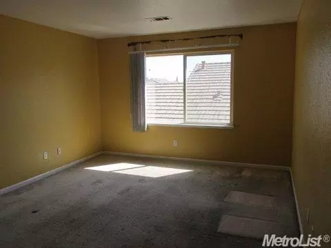 2074 Fieldview Dr, Tracy, CA 95377 photo 10