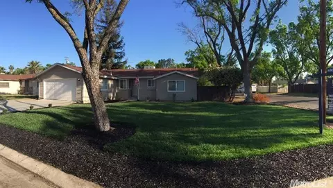 217 Ribier Ave, Modesto, CA 95350 photo 7