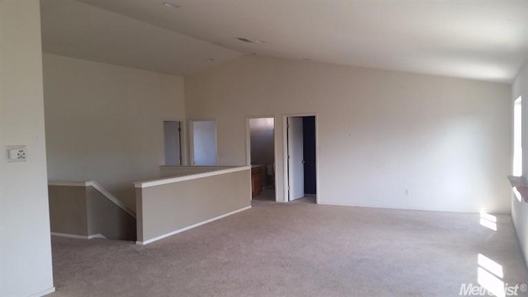 636 Skimmer Dr, Patterson, CA 95363 photo 10