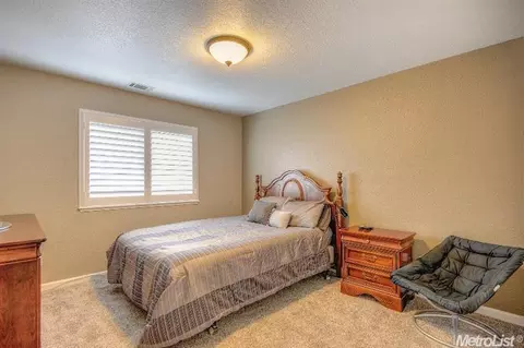 5520 Coronawood Ln, Carmichael, CA 95608 photo 22