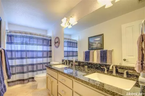 5520 Coronawood Ln, Carmichael, CA 95608 photo 25