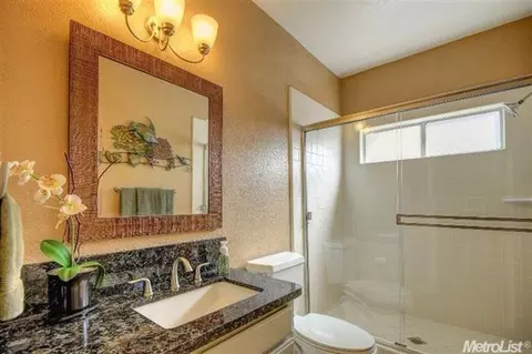 5520 Coronawood Ln, Carmichael, CA 95608 photo 15