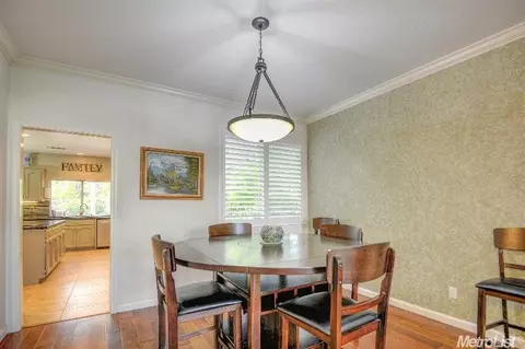 5520 Coronawood Ln, Carmichael, CA 95608 photo 5