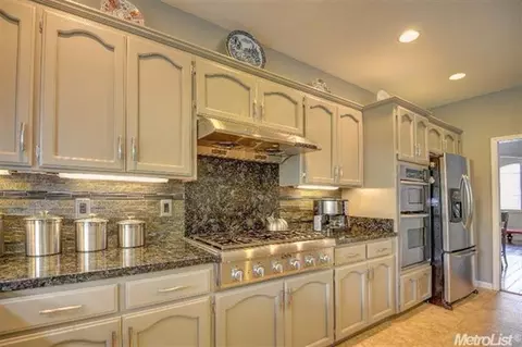 5520 Coronawood Ln, Carmichael, CA 95608 photo 10