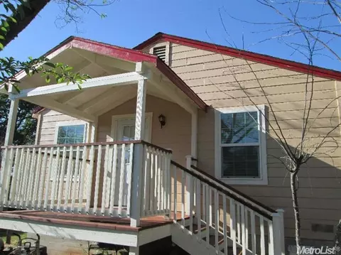 105 Stephen Ave, Auburn, CA 95603 photo 2