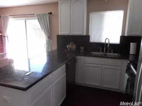 3728 Whitfield Way, Modesto, CA 95356 photo 5