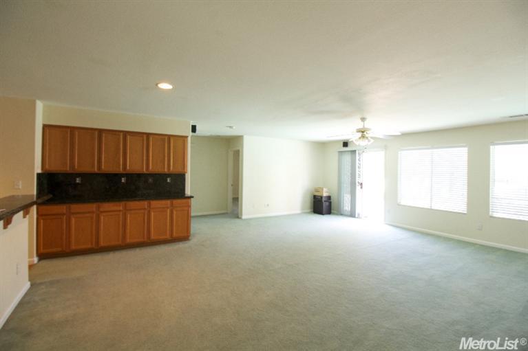 937 Travaille Way, Ripon, CA 95366 photo 7