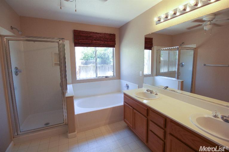 937 Travaille Way, Ripon, CA 95366 photo 10